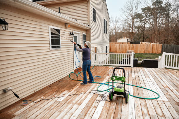 Garage Pressure Washing in Grosse Pointe Woods, MI